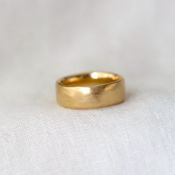 アクセサリー Gaboratory Cigar Band Ring Wide G&CROWN Textured Cigar Band | Marisa Mason Jewelry