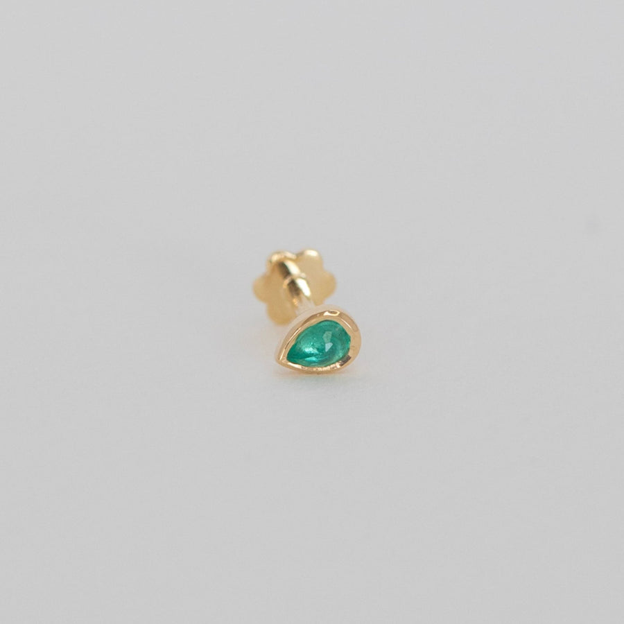 teardrop shaped bezel set emerald 