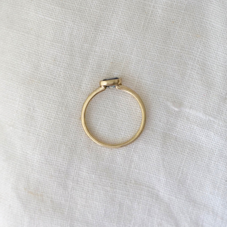 Large Oval Stacker - Montana Sapphire