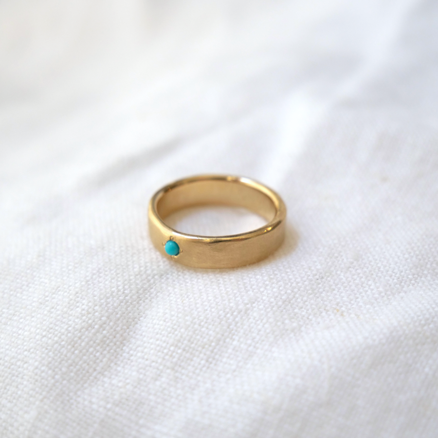 Turquoise Point Gold Band