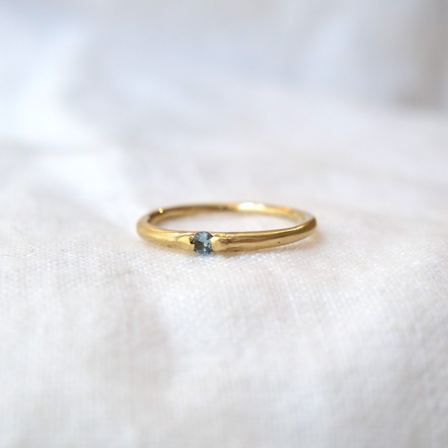 Droplet Stacker Ring Montana Sapphire