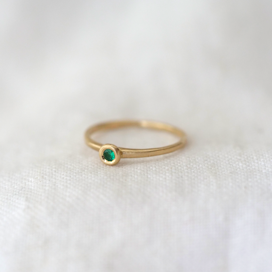 Sacred Bezel Emerald