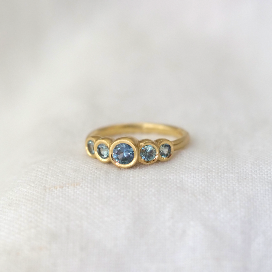 Lyra Montana Sapphire Ring