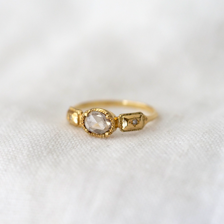 Oval Diamond Ring