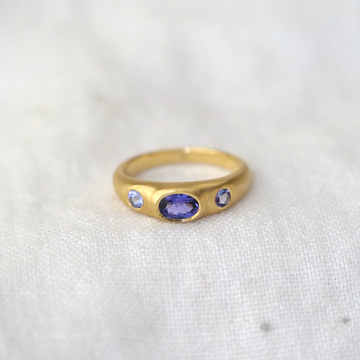 Sempre Ring in Tanzanite