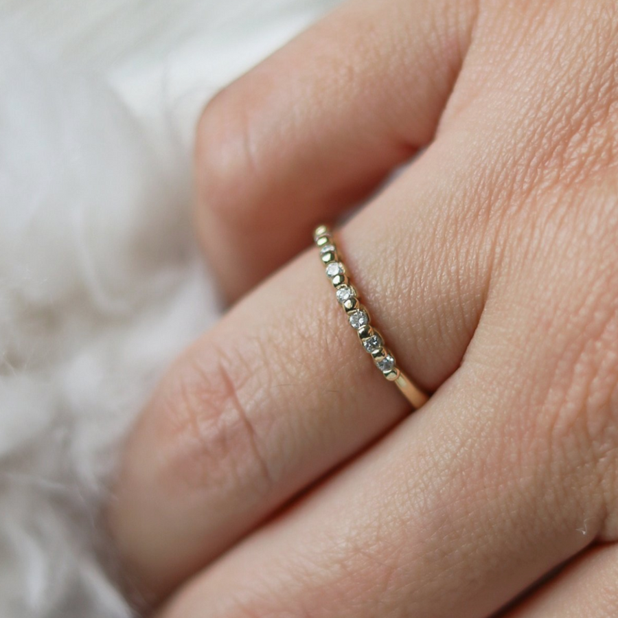 Timeless 7 Diamonds Ring