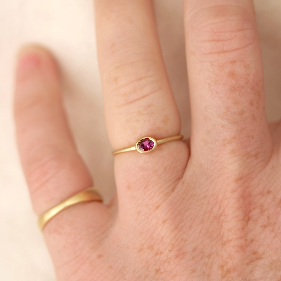 Oval Stacking Ring - Grape Garnet