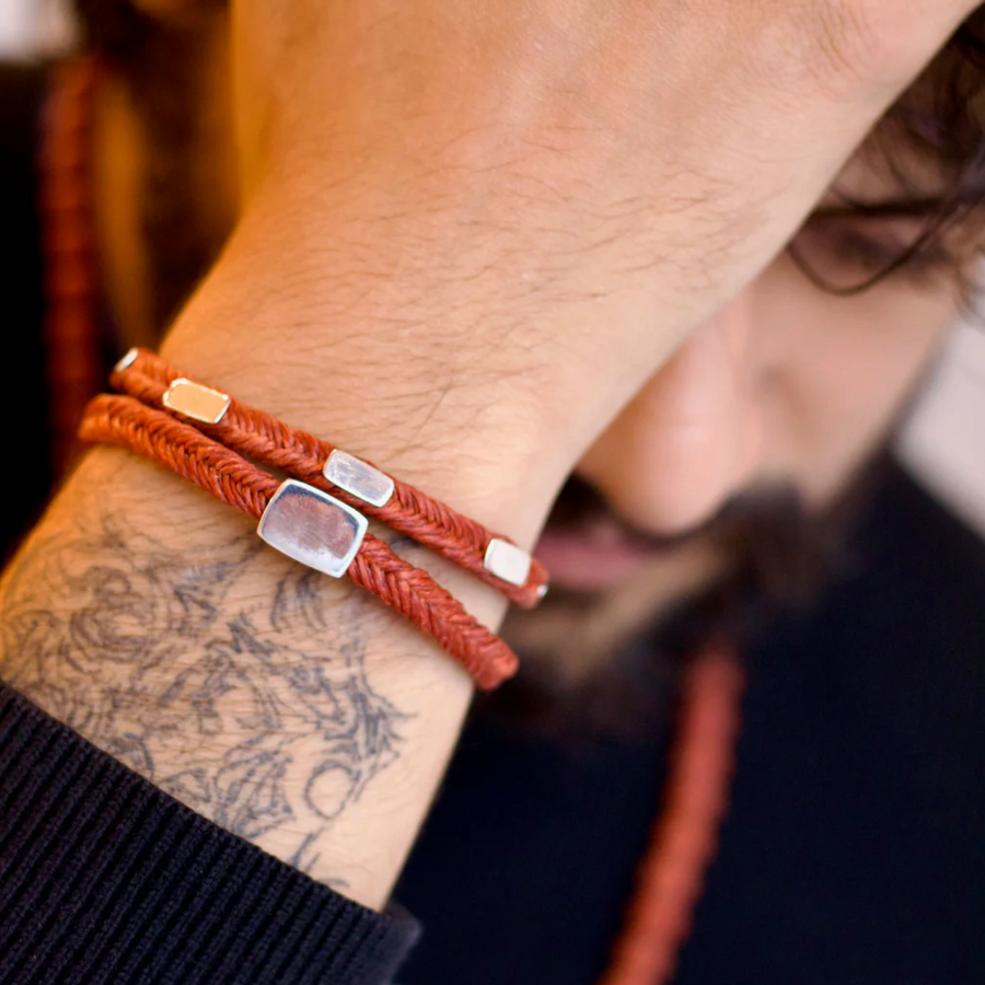 Quadrate Studded Fishtail Button Bracelet