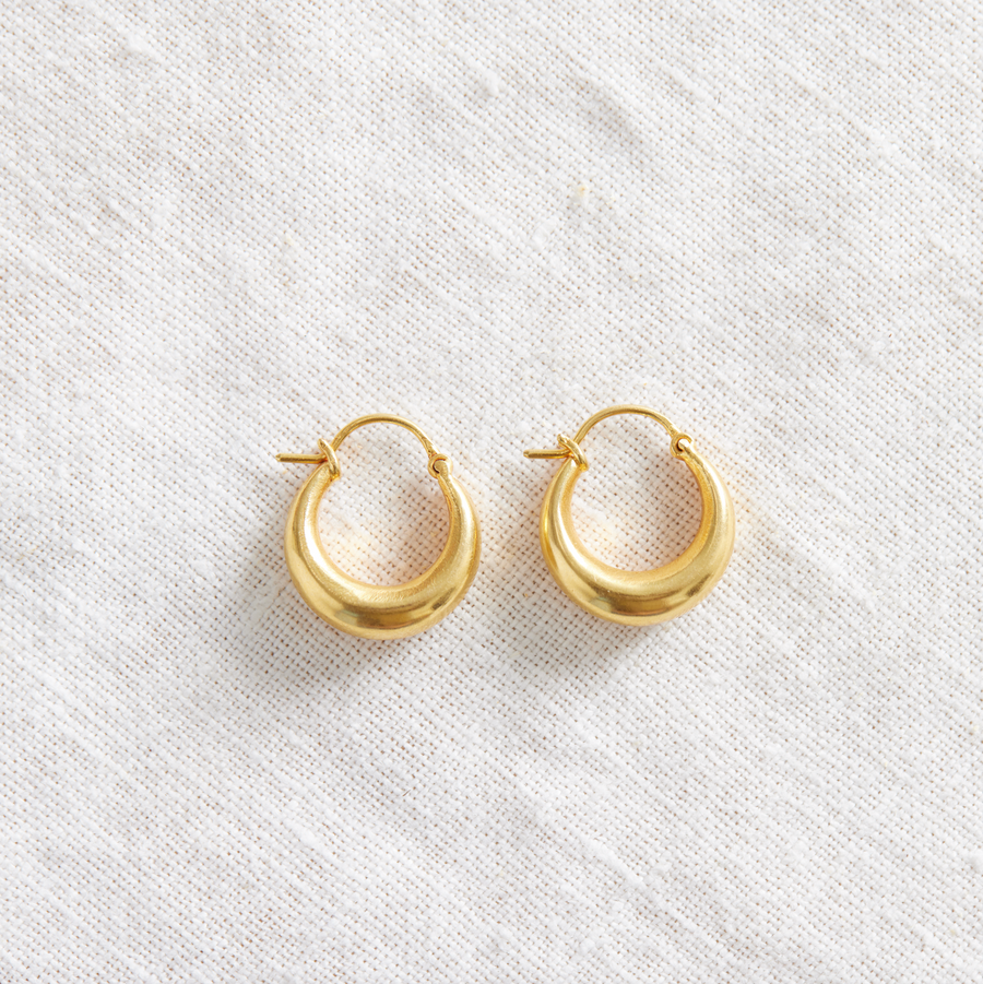 Puffy Hoops Indian Gold – Marisa Mason - Main Image