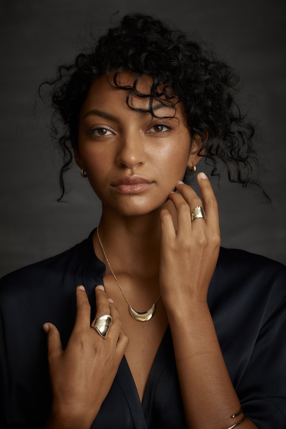 DELPHI Small earrings | Marisa Mason Jewelry DELPHI Small earrings | Marisa Mason Jewelry