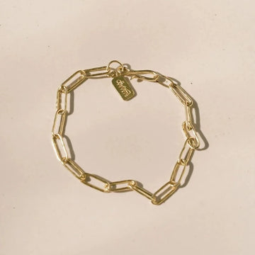Large link paperclip chain bracelet made of brass with s hook clasp 